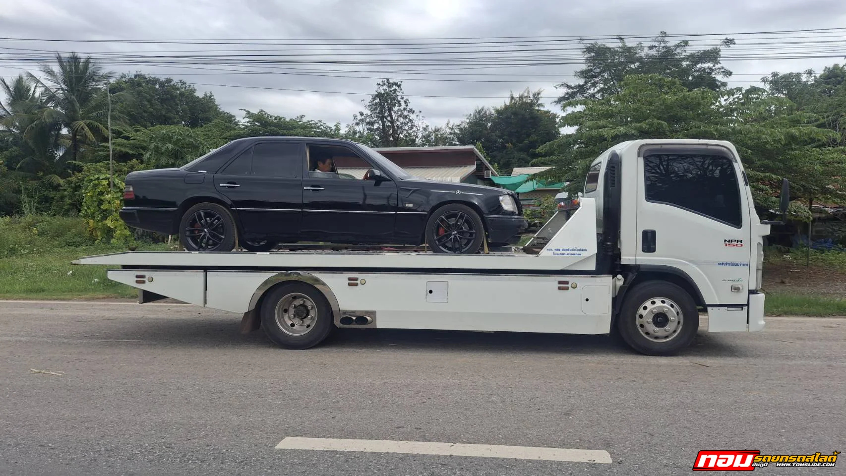 Benz 300E บ.ห้วยไร่ ➤ นครราชสีมา