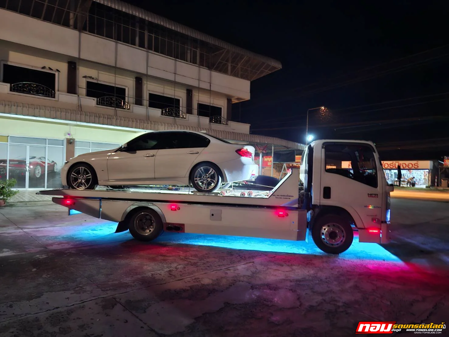 BMW อ.คอนสวรรค์ ➤ อู่เบนซ์ช่างลี่