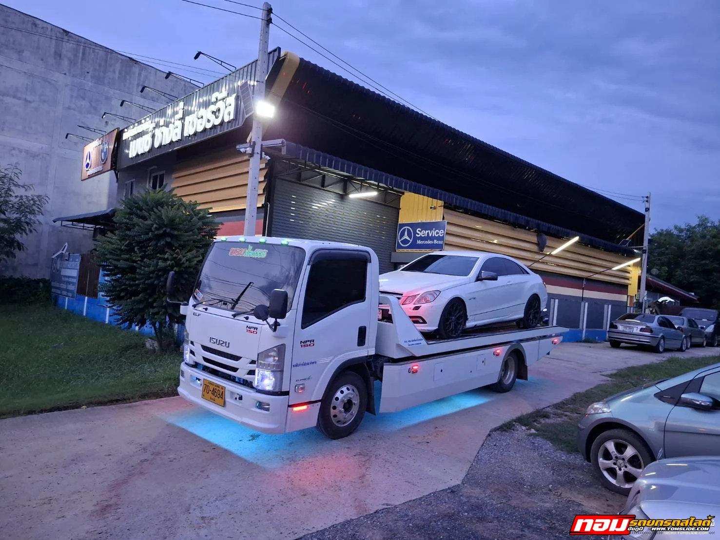 เมอร์เซเดส-เบนซ์ ในเมือง ➤ อู่เบนซ์ช่างลี่