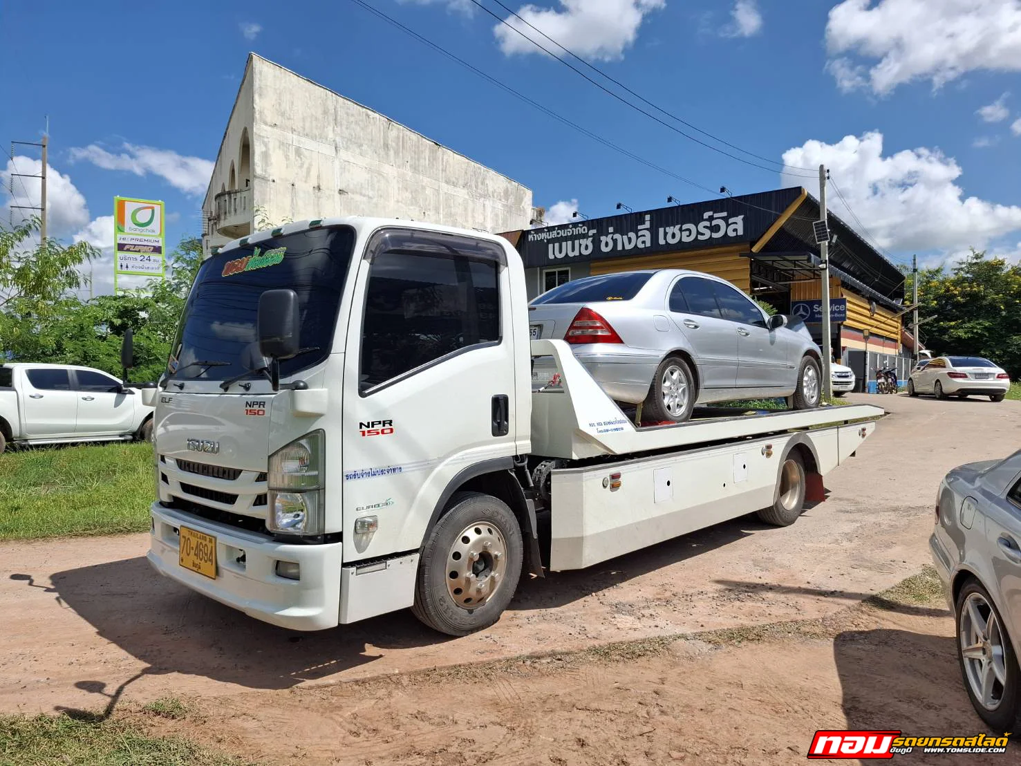 เมอร์เซเดส-เบนซ์ บ.หนองบัวบาน ➤ อู่ช่างลี่