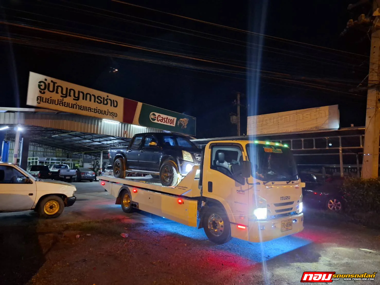 กระบะดีแมคซ์ ในเมือง ➤ อู่ปัญญาการช่าง