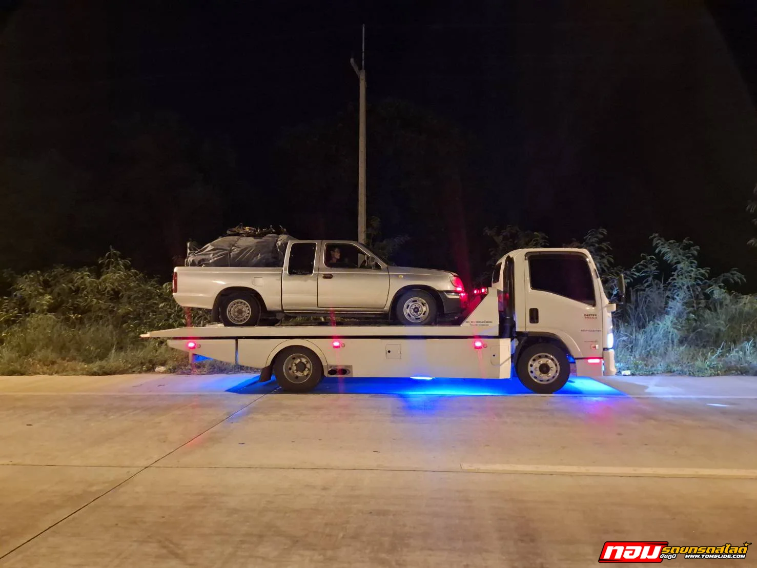 Nissan Frontier ช่องสามหมอ ➤ บ้านแฮด ขอนแก่น