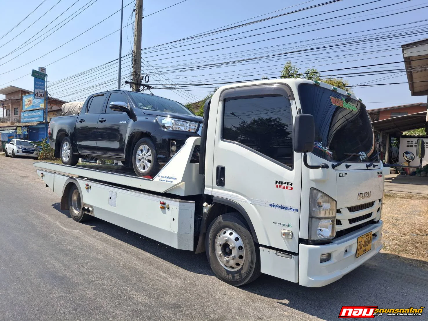 4 ประตู Toyota revo สี่แยกกุดลาลม ➤ อู่ปัญญาการช่าง